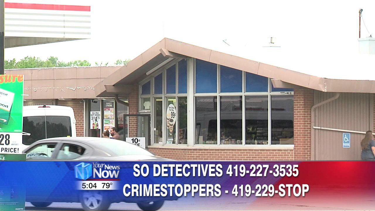 Suspect sought in Speedway robbery 1.jpg